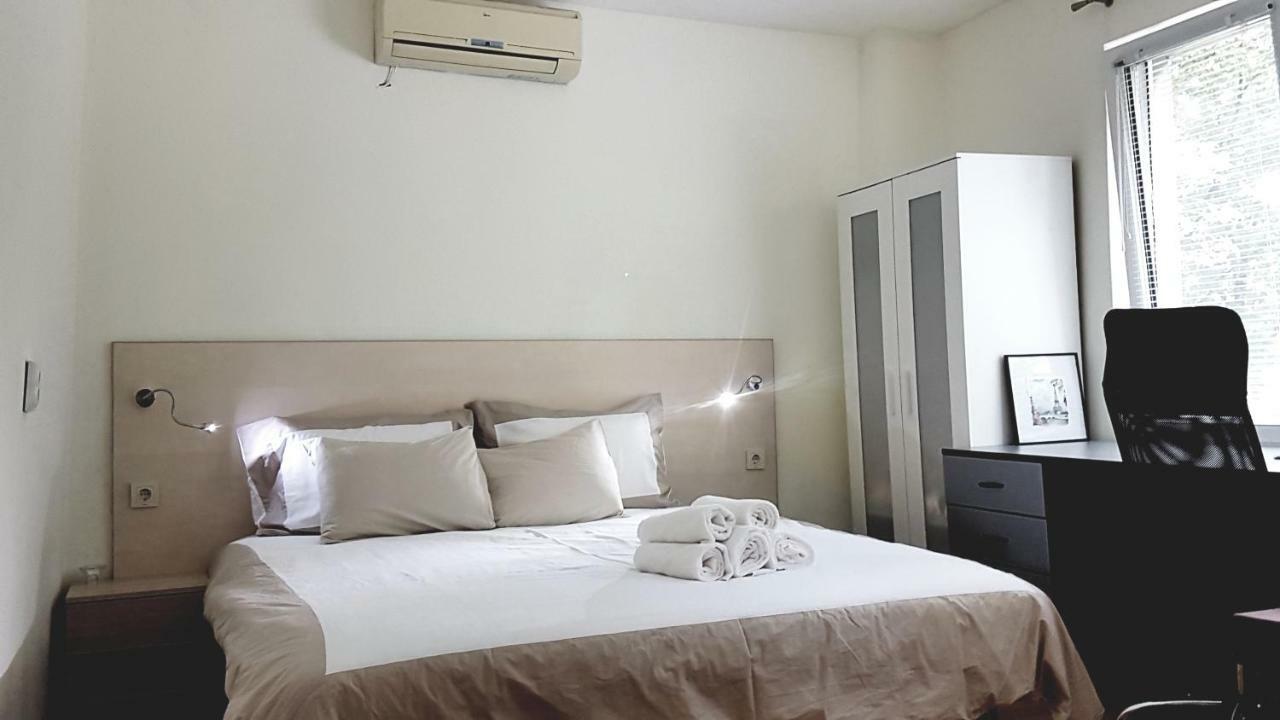 Malavi Top Center Studio Ruse! Comfort&Clean! Exterior photo